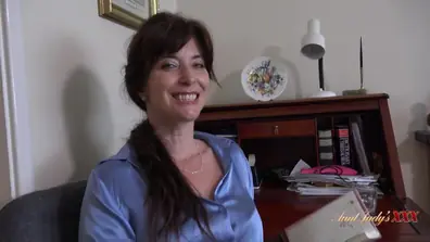 Sexy milf boss lady asha sucks your cock at the