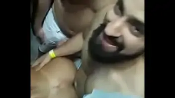 3 caras fazendo putaria na webcam